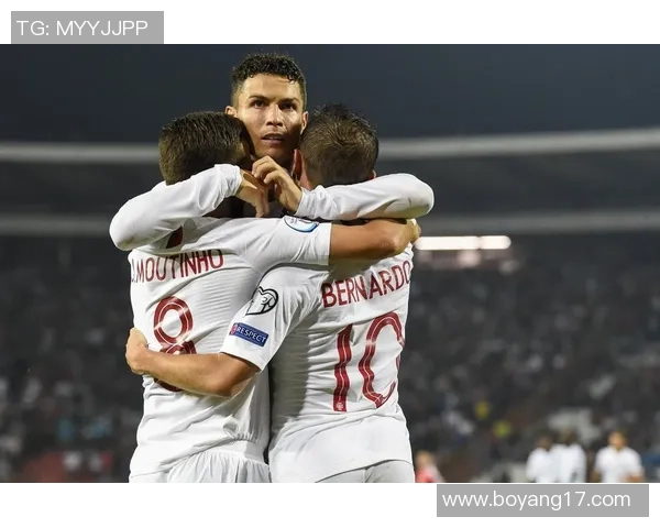 中国足球球星成长历程与辉煌时刻深度解析